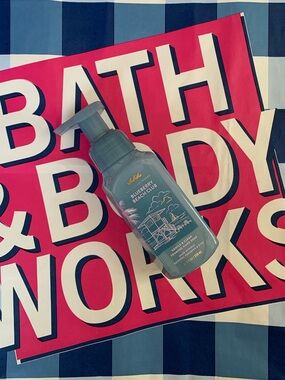 NWT Bath & Body Works Blueberry Beach Club Foaming Hand Soap